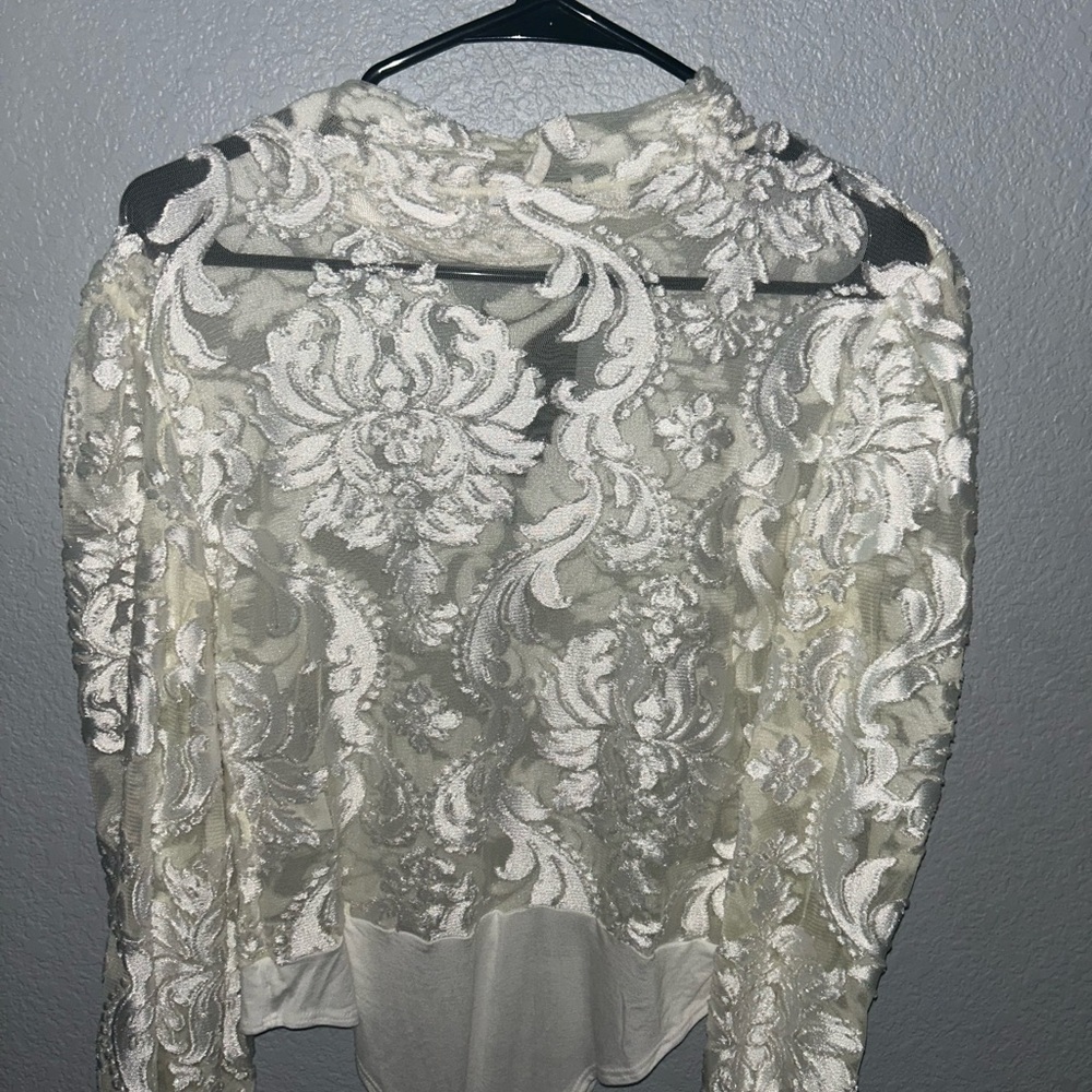 Fashion Nova White Lace Women Top - Picture 4 of 4